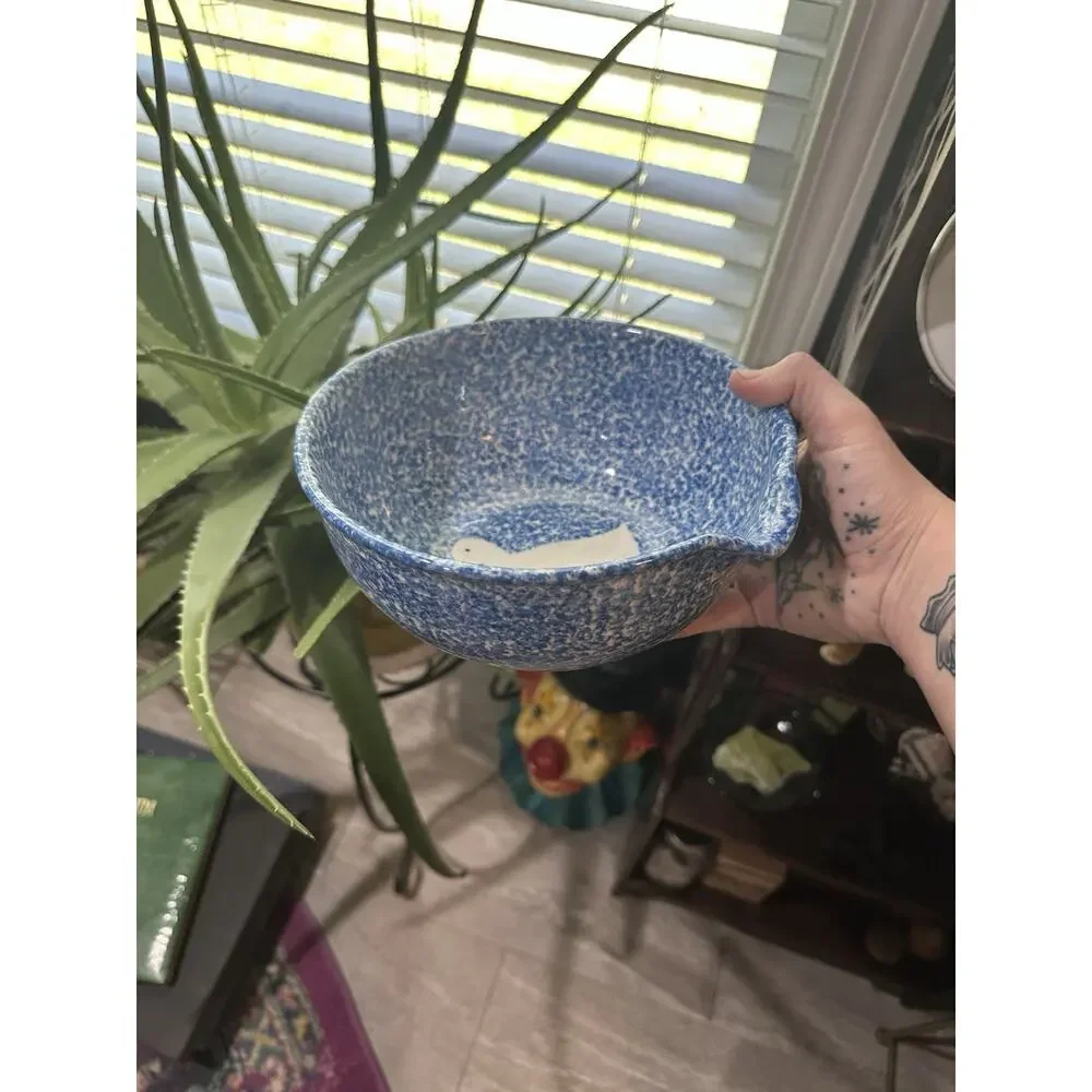 Gustin Co. Blue/White Ceramic Duck Pattern Batter Bowl